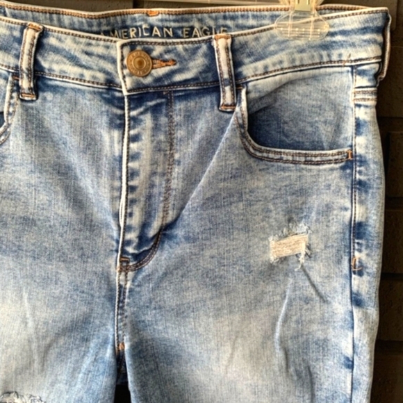 American Eagle Outfitters Light Blue Distressed Skinny Jeans - Picture 3 of 4